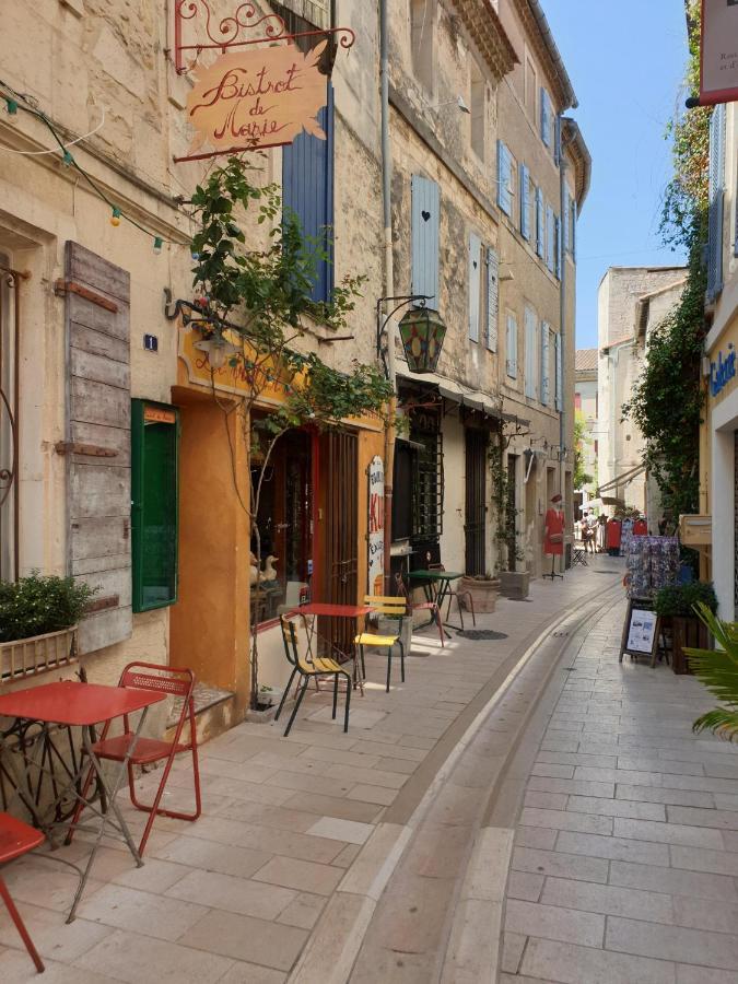Apartamento Les Estrelles Saint-Rémy-de-Provence Exterior foto